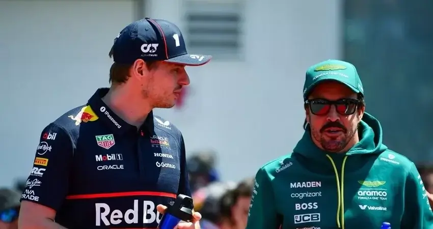 Астон Мартин о слухах про Ферстаппена