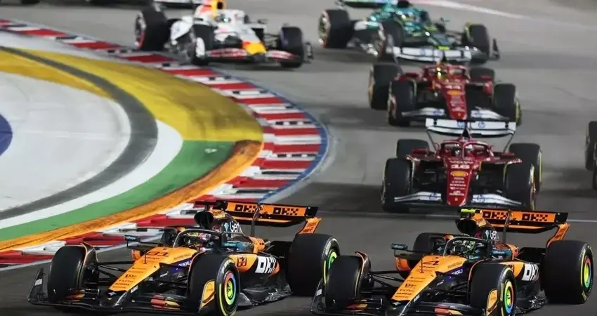 Норрис признал вину за инцидент с Пиастри в Сингапуре  