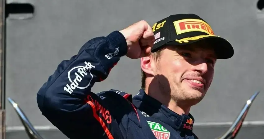 Макс Ферстаппен признал шансы на пятую корону в Формуле-1