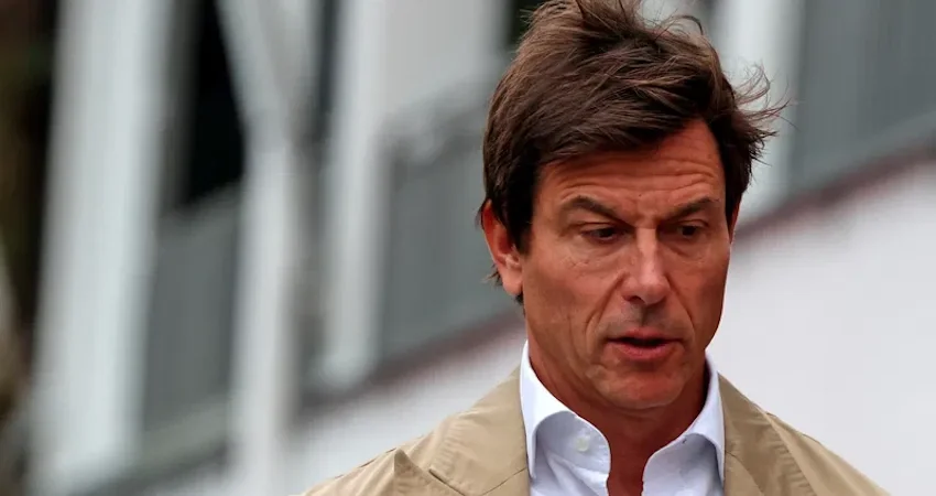 Тото Вольфф остается с Mercedes несмотря на продажу доли