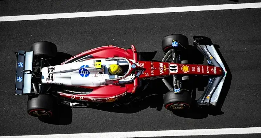 Комиссия Ф1 утвердила новшества по раскраске болидов и номерам гонщиков на 2026 год