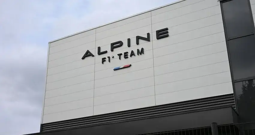 Загадочная ночная атака на Alpine F1: что искали в штабе команды?