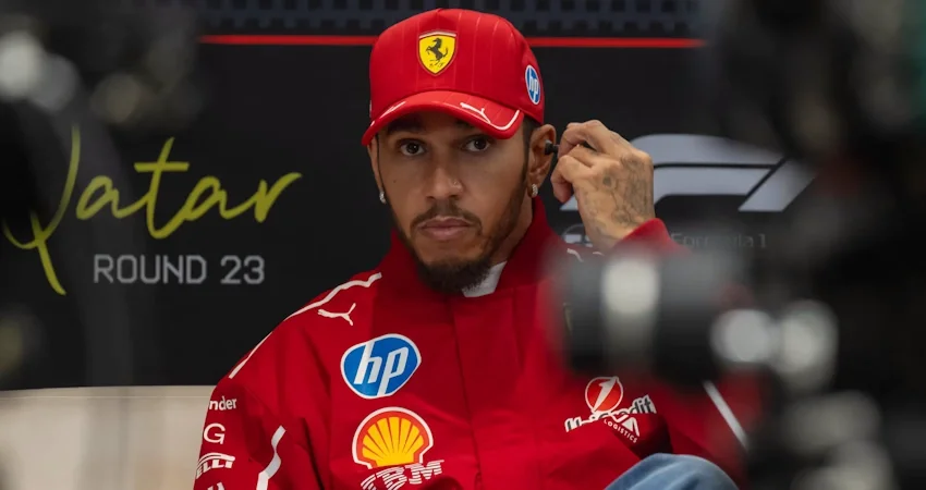 Льюис Хэмилтон не жалеет о переходе в Ferrari