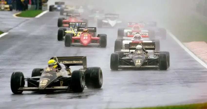 Гран-при Португалии возвращается: 5 легендарных гонок