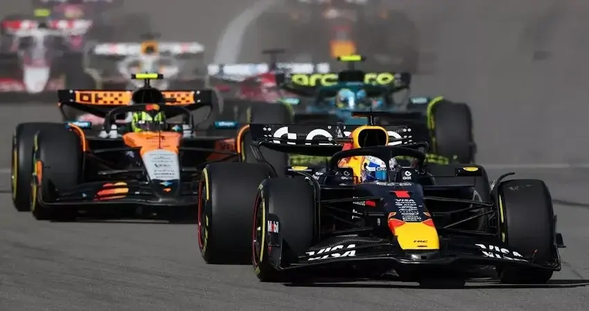 FIA изменила правила спринтов: тренировки станут длиннее