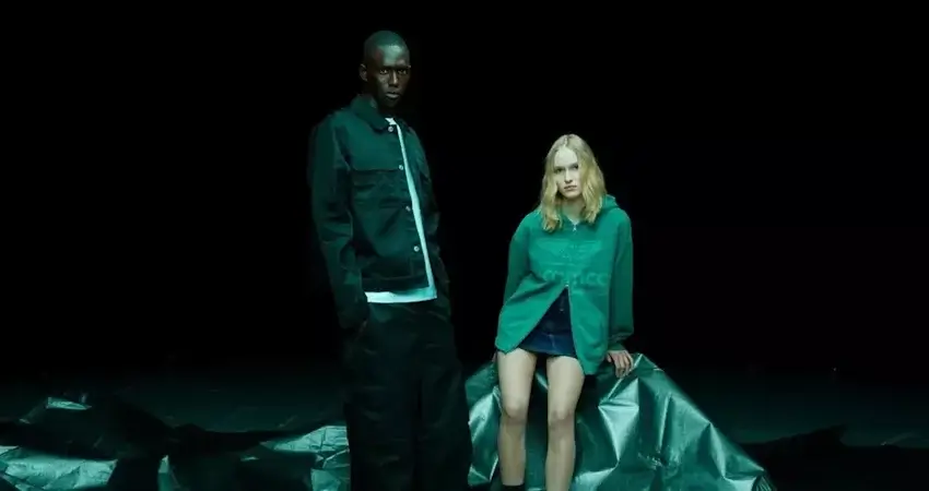 Болид Aston Martin и новая коллекция PUMA в центре Лондона