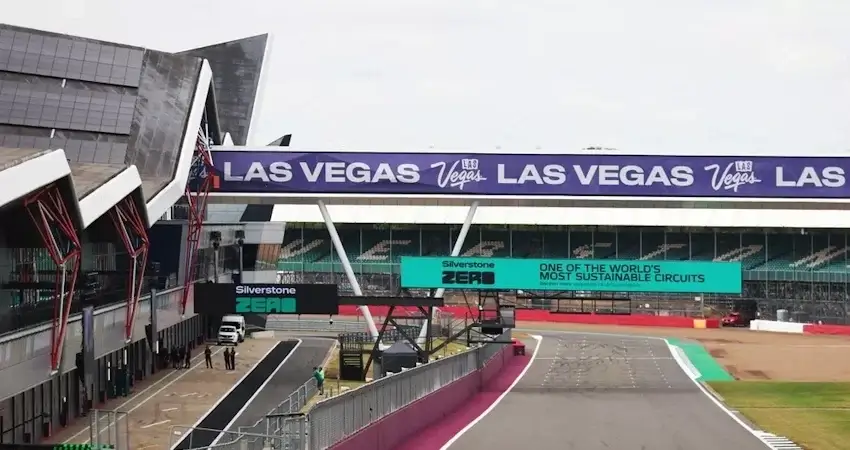 Глава Сильверстоуна Стюарт Прингл получит орден Британской империи