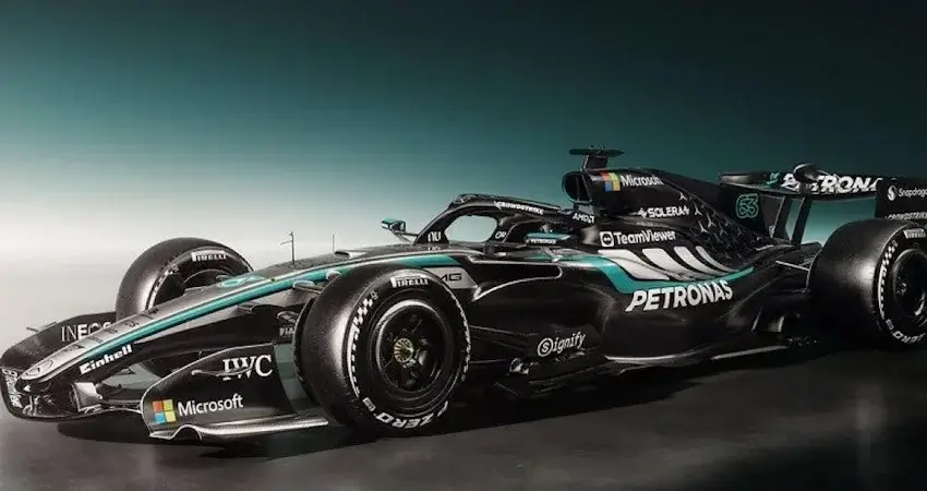 Новая ливрея Mercedes на сезон Формулы-1 2026