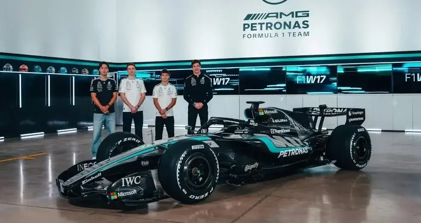 Mercedes W17: презентация болида новой эры 2026 года