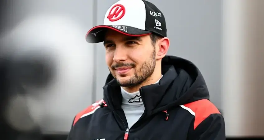 Комацу ждет большего от Окона после слабого дебюта