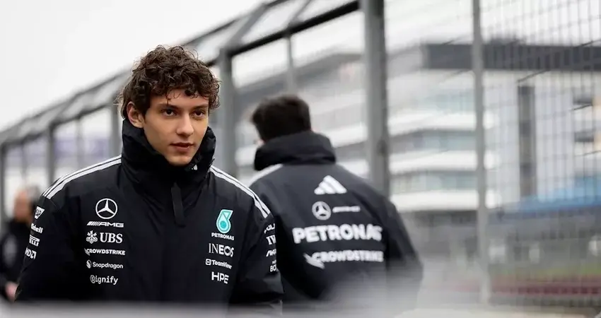 Кими Антонелли получил эксклюзивный Mercedes