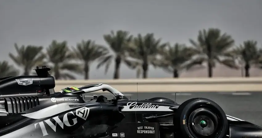 Cadillac назвала первый болид Формулы-1 в честь Марио Андретти