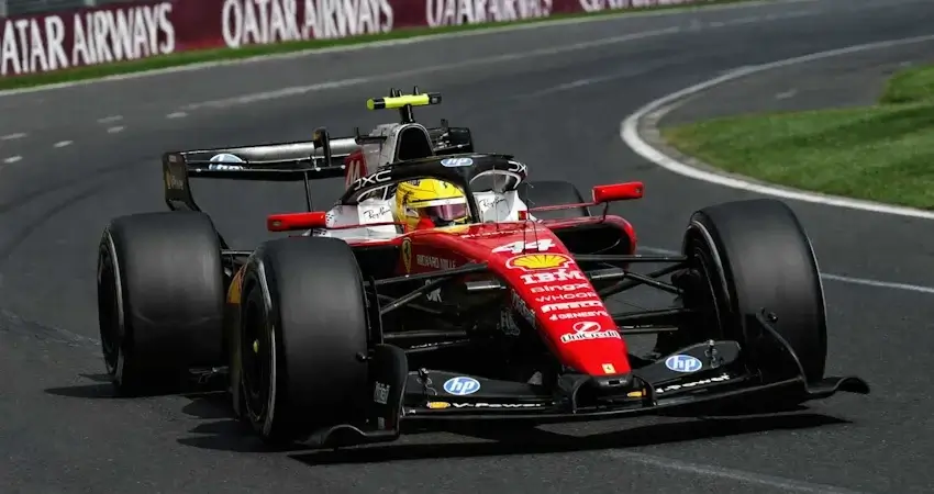 Радиопереговоры Хэмилтона и нового инженера