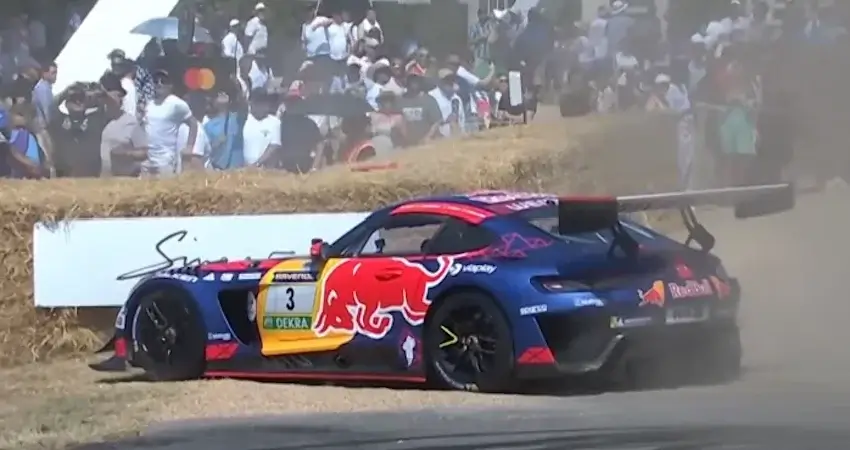 Конфуз юниора Red Bull на машине Макса Ферстаппена