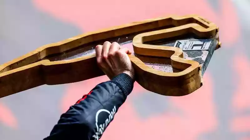 5 самых низких позиций на стартовой решетке, с которых гонщик Формулы-1 выиграл гонку