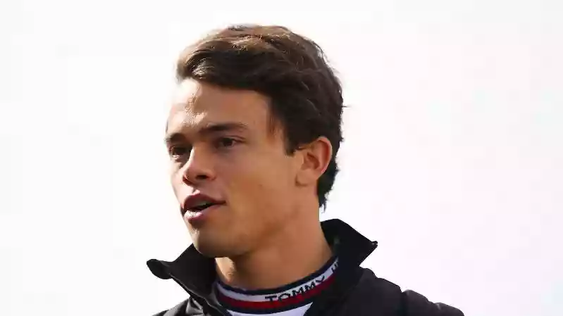 Пилот Mercedes займет место Себастьяна Феттеля в Aston Martin на FP1 Гран-при Италии Формулы-1 в 2022 году