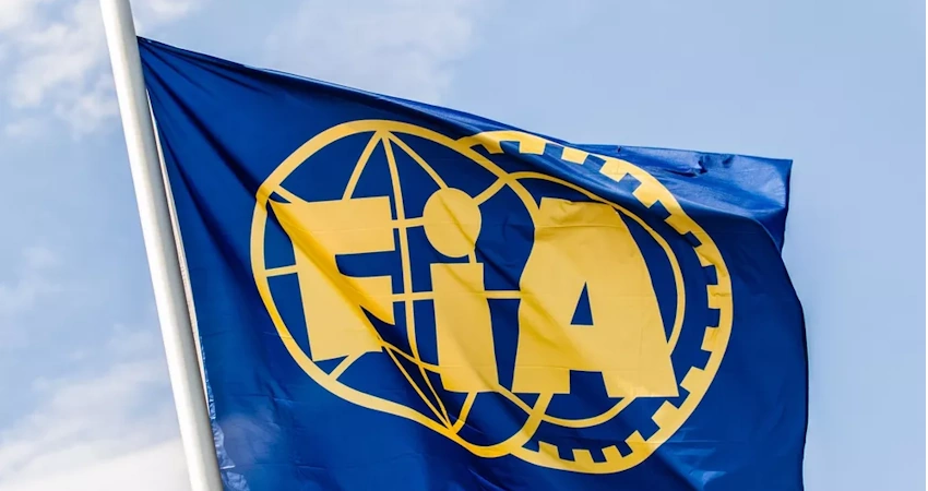 В FIA начались проблемы