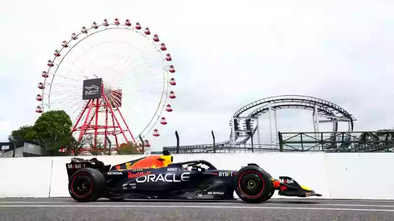 FP2: Ферстаппен опережает Леклера и Норриса и остается на вершине во время второй тренировки в Сузуке