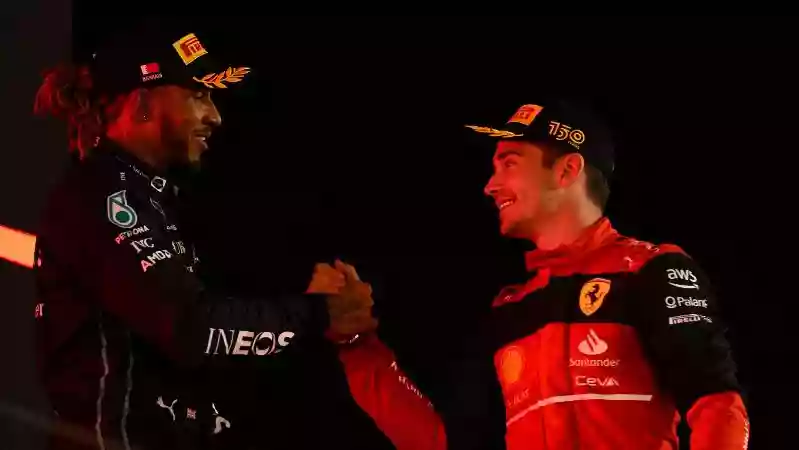 Льюис Хэмилтон надеется вступить в битву с Ferrari в течение сезона F1 2022 года.