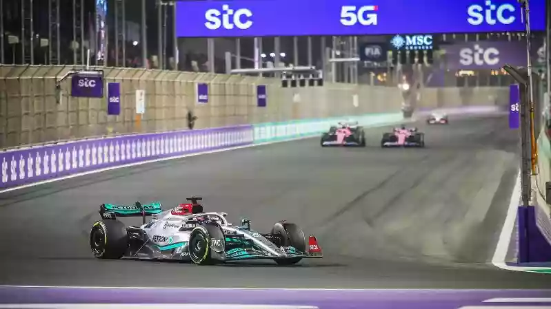 По словам Шовлина, отставание Mercedes дает команде передышку в битве за развитие.