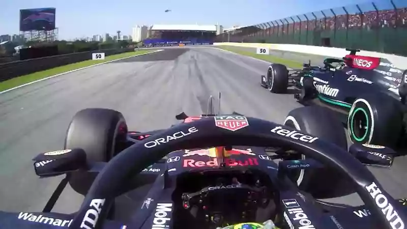 Mercedes запрашивает право пересмотра в связи с поединком Хэмилтона и Ферстаппена на 48-м круге в Бразилии