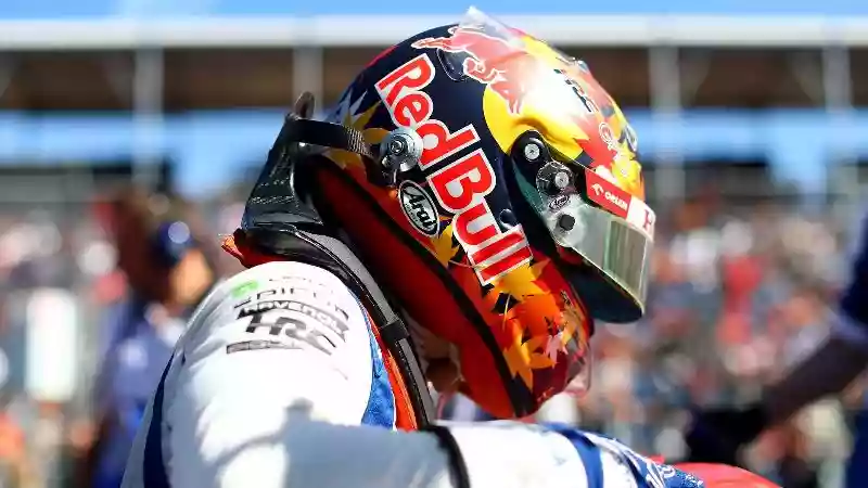 «Юки Цунода привлекает внимание на рынке пилотов», — руководитель Red Bull раскрыл интерес соперников к Цуноде.