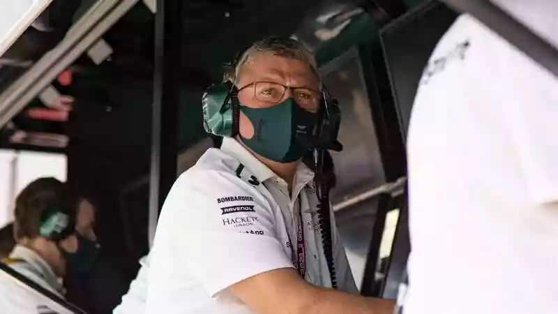 «Я не собираюсь уходить», - говорит босс Aston Martin Сафнауэр после того, как меня связали с переходом в Alpine.