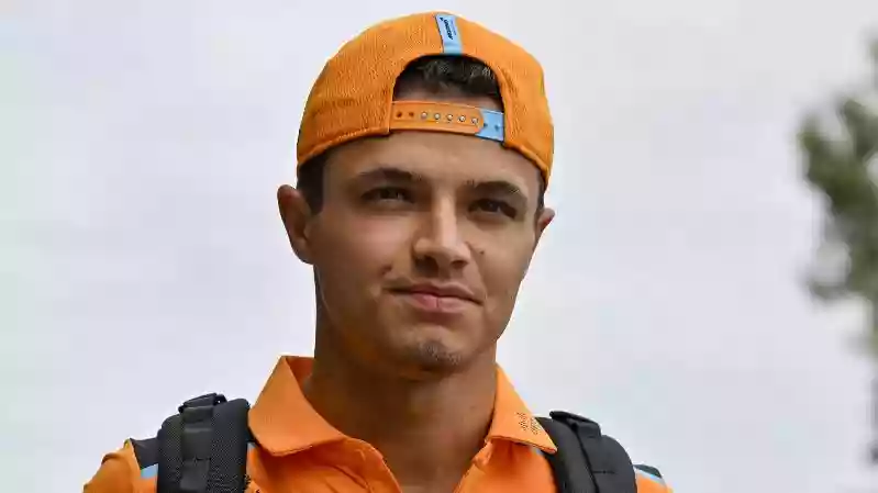 «Есть некоторое облегчение», - Ландо Норрис о большом шаге McLaren, который позволил приблизиться к лидерам