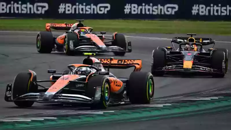 Норрис хвалит потрясающую работу McLaren после недавних обновлений, позволившие ему завоаевать подиум в Сильверстоуне