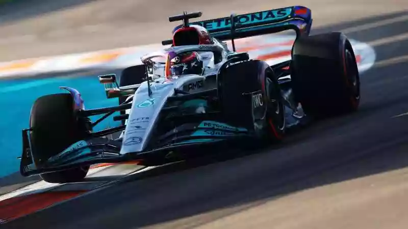 FP2: Рассел из Mercedes опережает Леклера на богатой инцидентами второй тренировке в Майами
