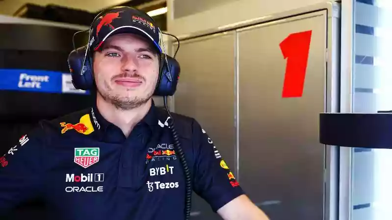 Ферстаппен говорит, что RB18 в хорошем состоянии в пятницу в Абу-Даби и он стремиться к 15-ой победе в 2022 году